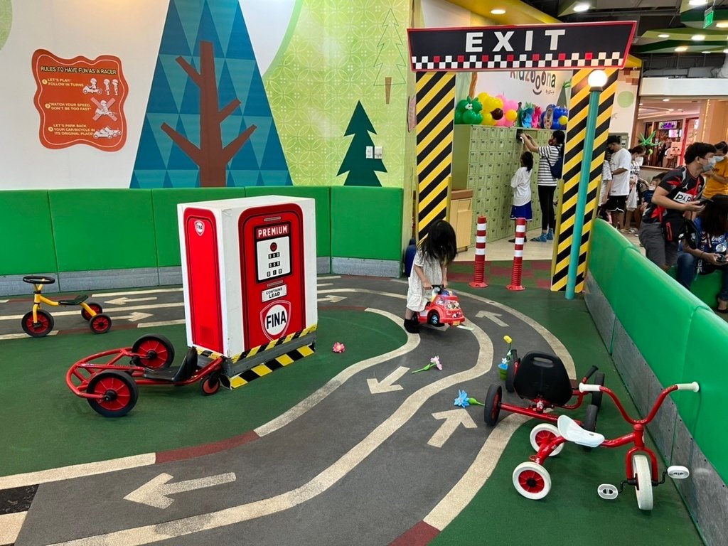 海琪在Kidzooona兒童遊樂場 20220509_Manila_50_He.jpg