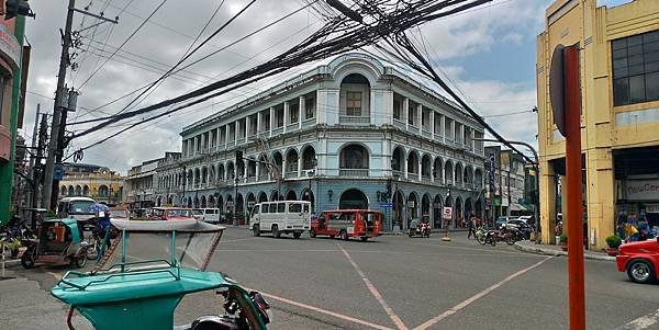 遊車河到UPV Iloilo_20230223_JM Basa St 03.JPG