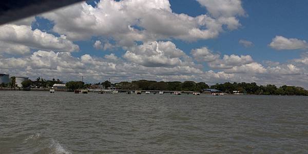 坐渡輪去吉馬拉斯島 20230224_Guimaras Iloilo Ferry Terminal 06.JPG