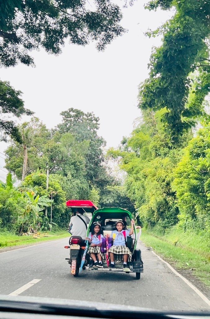 Lola的家鄉 20240829_140017_Road View_Iloilo.JPG