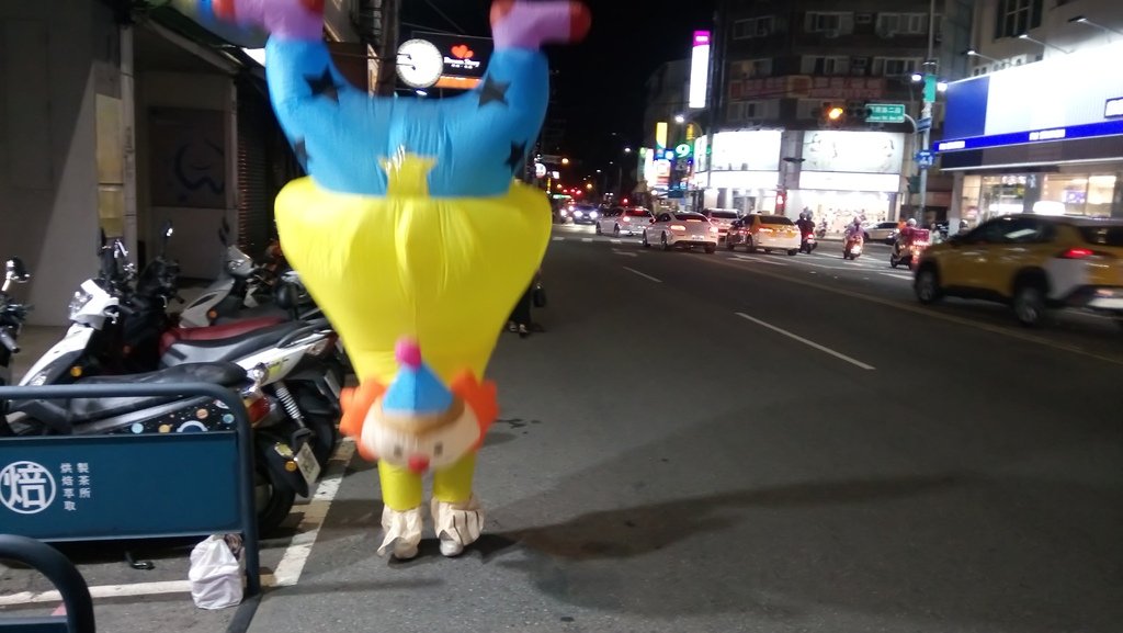 20240428_192600_街景_臺中西屯.JPG
