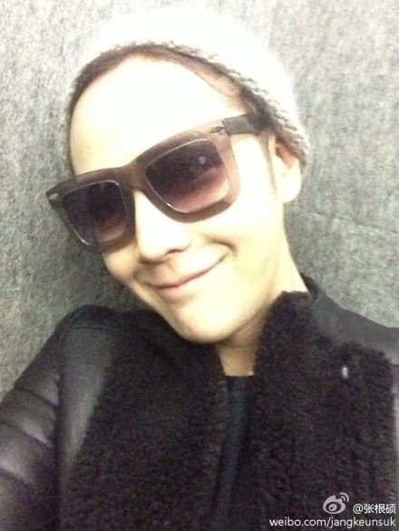 張根碩粉絲破1500萬曬半裸照約定爬長城_2
