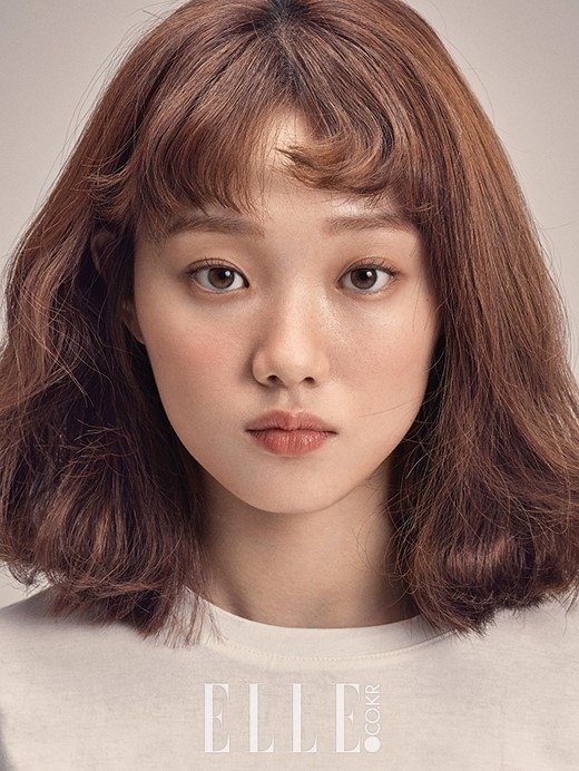李聖經_ELLE_201702_1