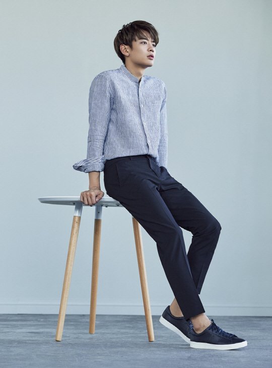 男團SHINee成員珉豪_休閒服飾品牌ANDEW_2017夏_2.jpg