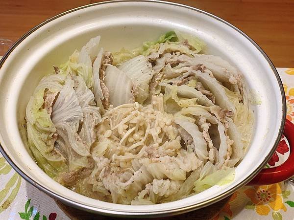 千層豬肉鍋3.jpg