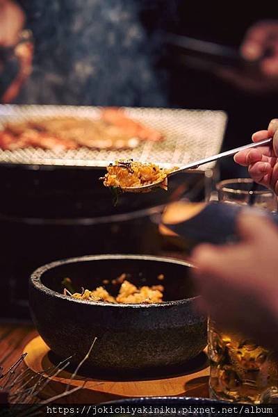 上吉燒肉石鍋拌飯