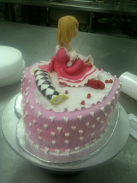 Manga Doll Cake 4.jpg