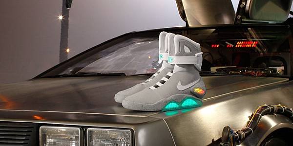 Nike MAG 