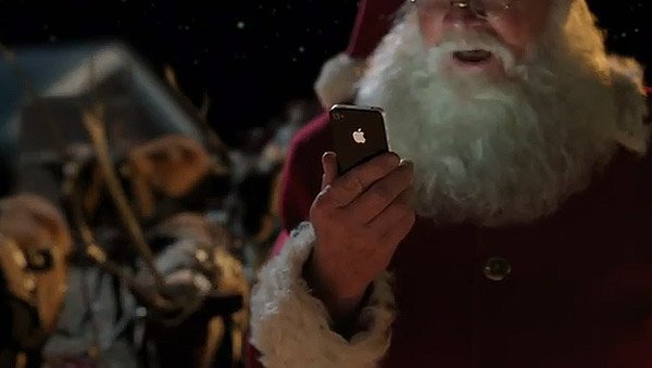 聖誕老人也用iPhone 4S Siri