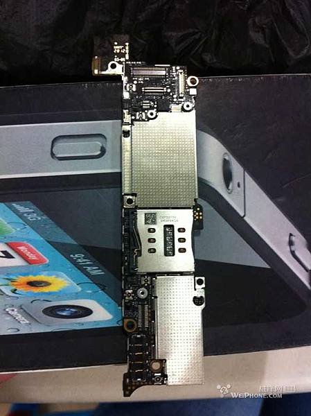 iPhone 5 主機板 流出