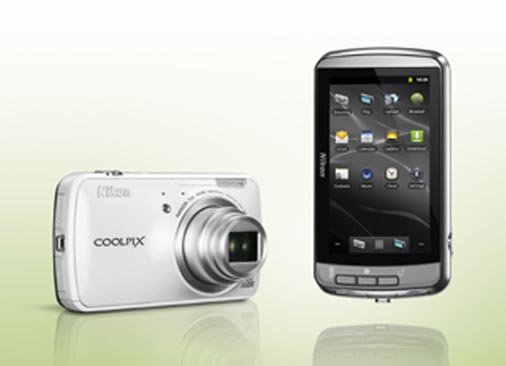 Nikon S800C Android