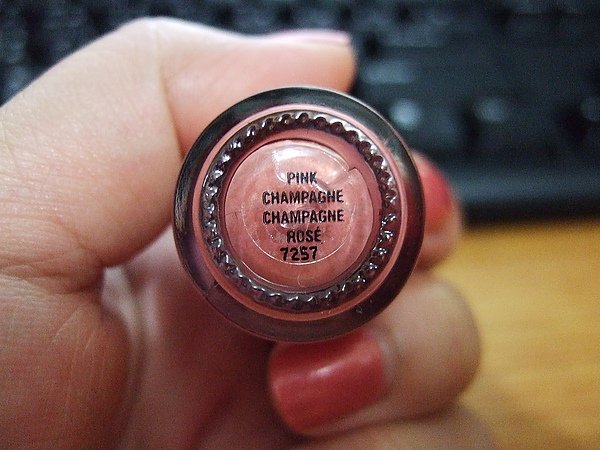 Pink Champagne Rose 7527