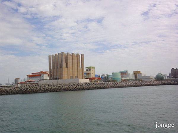 沖繩那霸港