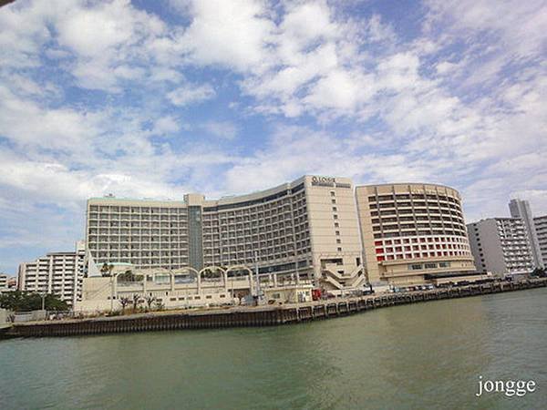 沖繩那霸港