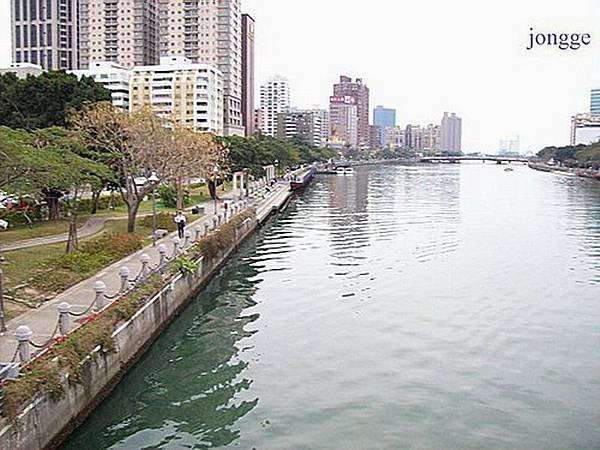 高雄愛河