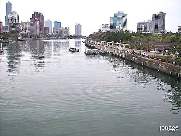 高雄愛河