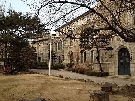 Ehwa Woman&apos;s Univ.