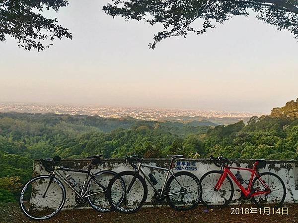 2018-01-14-晨騎買早餐回家奶爸團001