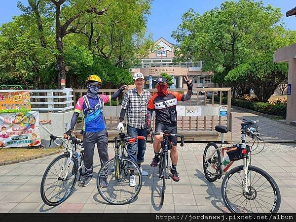 【騎車】興達國小→茄定海邊→台南運河→安平老街→孔廟→竹溪紅