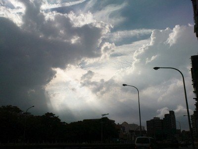 0521 005 (400x300).jpg