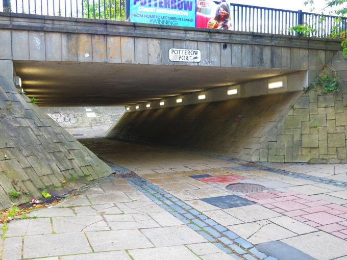 103.jpg