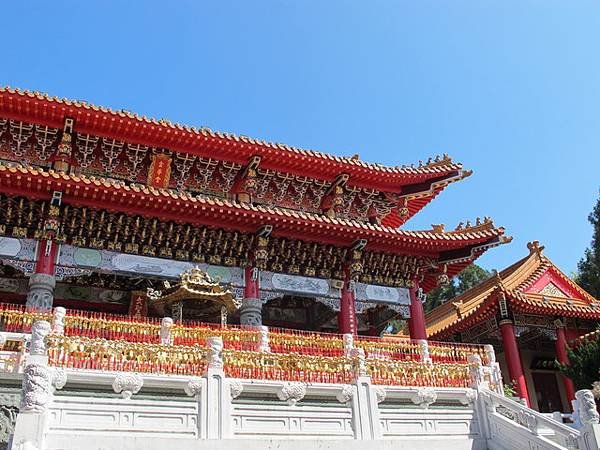 日月潭玩的精彩(上)-文武廟、年梯-台灣景點