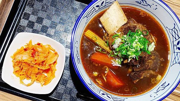 老福家常牛肉麵│吃麵送紅茶、珍奶、小菜，還可以裝滿外帶│土城牛肉麵推薦、板橋牛肉麵推薦、板橋土城美食推薦-41.jpg