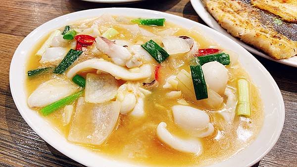 大橋頭美食推薦│延三夜市必吃蚵仔煎-東時鮮蚵(衝浪蚵仔)，大橋頭捷運站周邊美食，每日東石鮮蚵直送-25..jpg