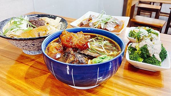 北投牛肉麵推薦│肥滋滋牛肉麵-每日極限100碗│北投隱藏版必推牛肉麵、北投美食-20.jpg