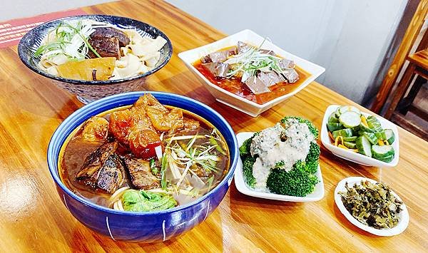 北投牛肉麵推薦│肥滋滋牛肉麵-每日極限100碗│北投隱藏版必推牛肉麵、北投美食-18.jpg