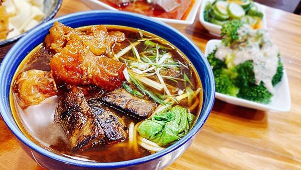 北投牛肉麵推薦│肥滋滋牛肉麵-每日極限100碗│北投隱藏版必推牛肉麵、北投美食-31.jpg