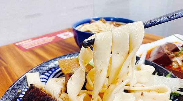 北投牛肉麵推薦│肥滋滋牛肉麵-每日極限100碗│北投隱藏版必推牛肉麵、北投美食-48.jpg