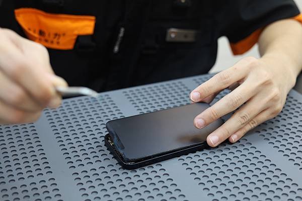 台中更換iPhone電池🔋 蘋果平板電池更換 猿動力蘋果原廠