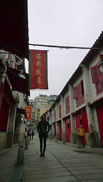 P3.jpg