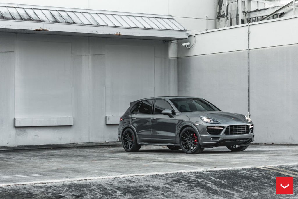 Vossen HF-4T鋁圈 For Porsche Cayenne GTS 00.jpg