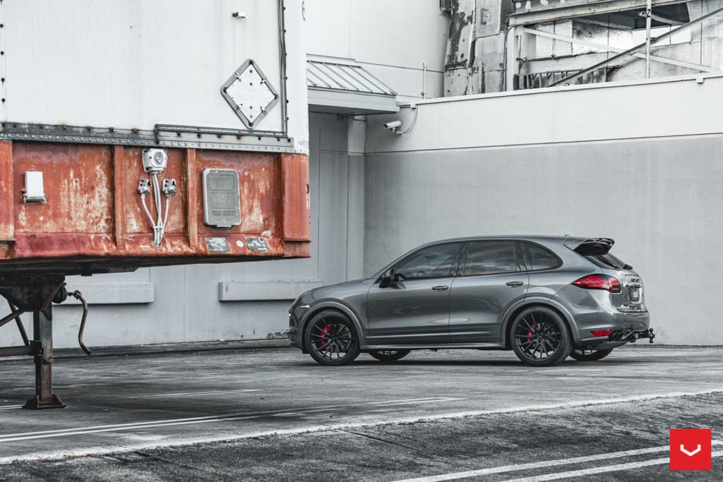 Vossen HF-4T鋁圈 For Porsche Cayenne GTS 005.jpg