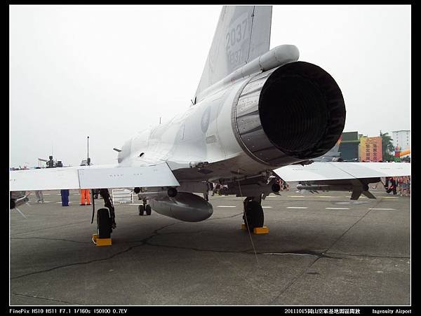 20111015岡山空軍基地-F16與幻象2000V13.JPG