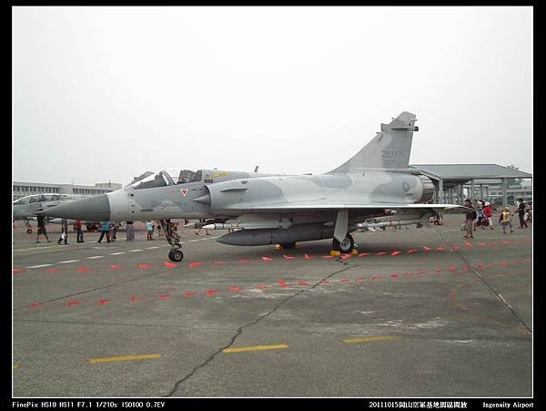 20111015岡山空軍基地-F16與幻象2000V14.JPG