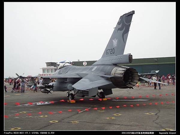 20111015岡山空軍基地-F16與幻象2000V15.JPG