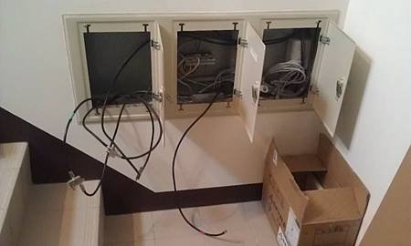 IMAG7993(五樓弱電箱1).jpg