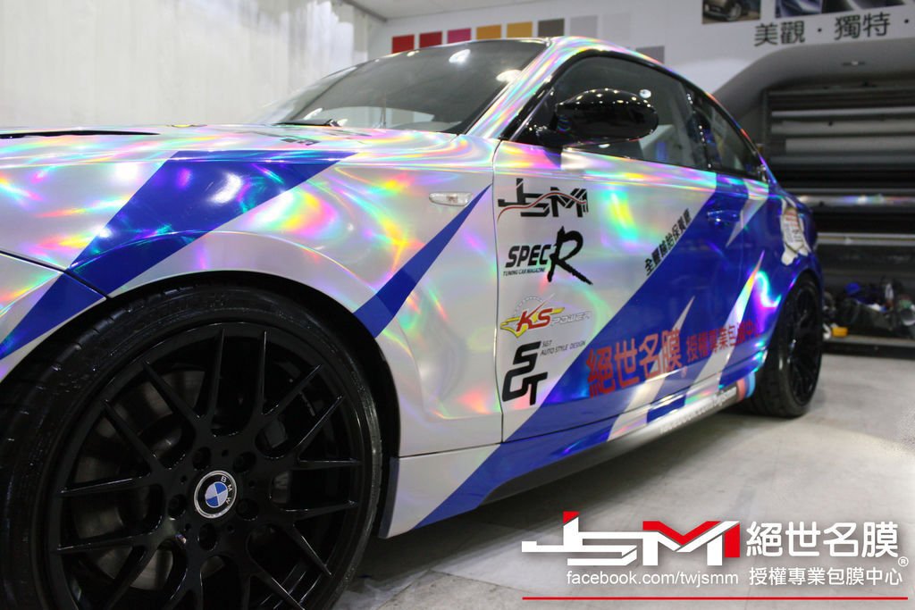 BMW135i全車雙色雷色電鍍膜+彩繪 (6).jpg