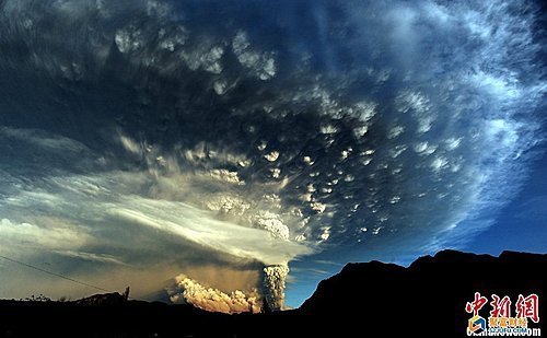 智利火山 閃電-2.jpg