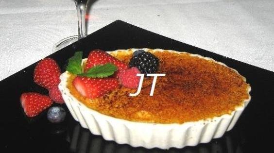 Creme Brulee-1.JPG