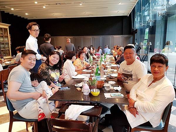 合照-2018.5.5 (11)_mr1526901235709.jpg