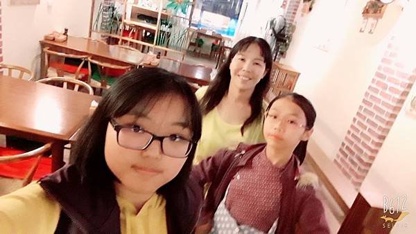 B612_20180324_192728