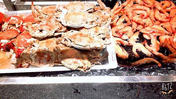 B612_20180513_183720.jpg