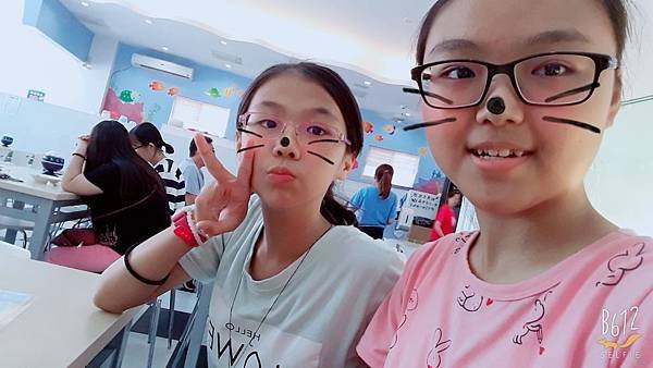 B612_20180527_123049_156.jpg