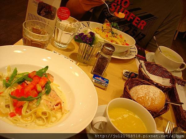 Afternoon Tea微風館+agnis b.巧克力