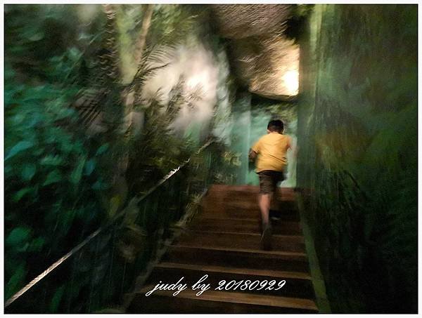 【苗栗童話樹屋旅七】尚順育樂天地(360度遨翔熱氣球/鋼鐵機