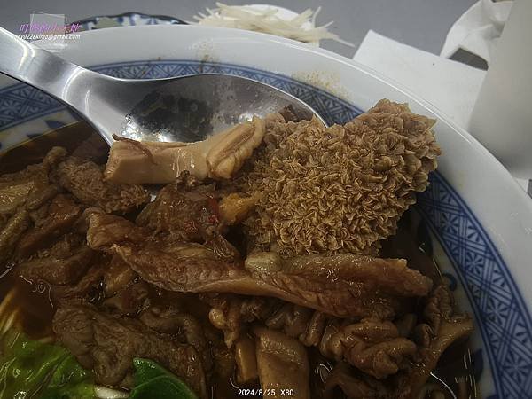 【新莊麵食】老莊原汁牛肉麵(位於新莊老街附近新開的牛肉麵店,